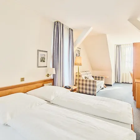 & Restaurant Zum Ritter 3*