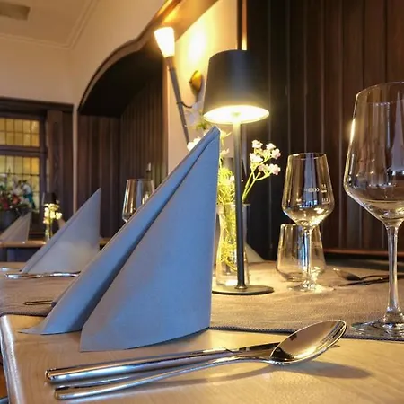 & Restaurant Zum Ritter Hotel Attendorn